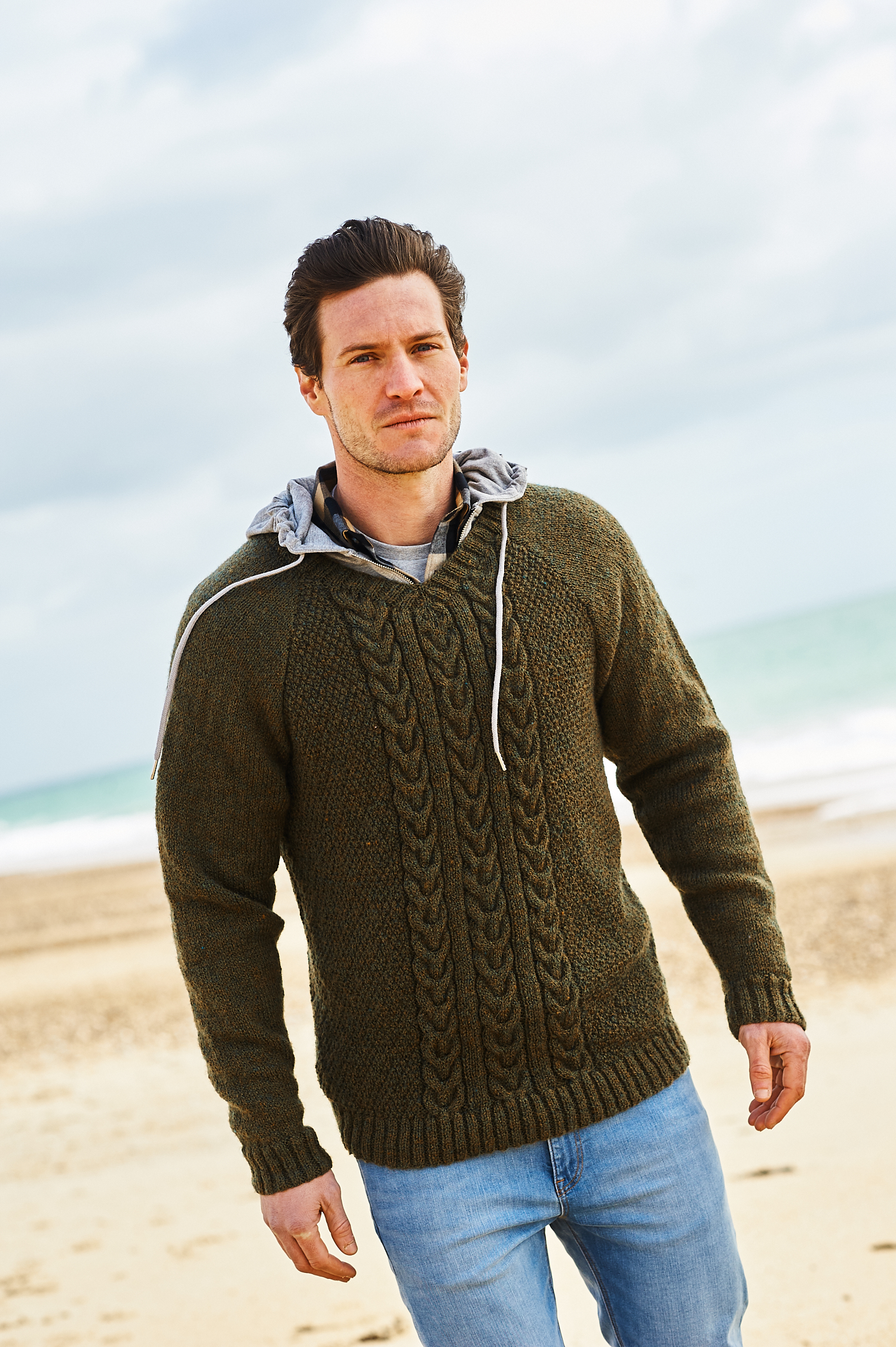 Stylecraft Round & V Neck Sweaters Pattern - Image 2